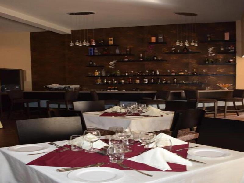 Beacon Hotel image