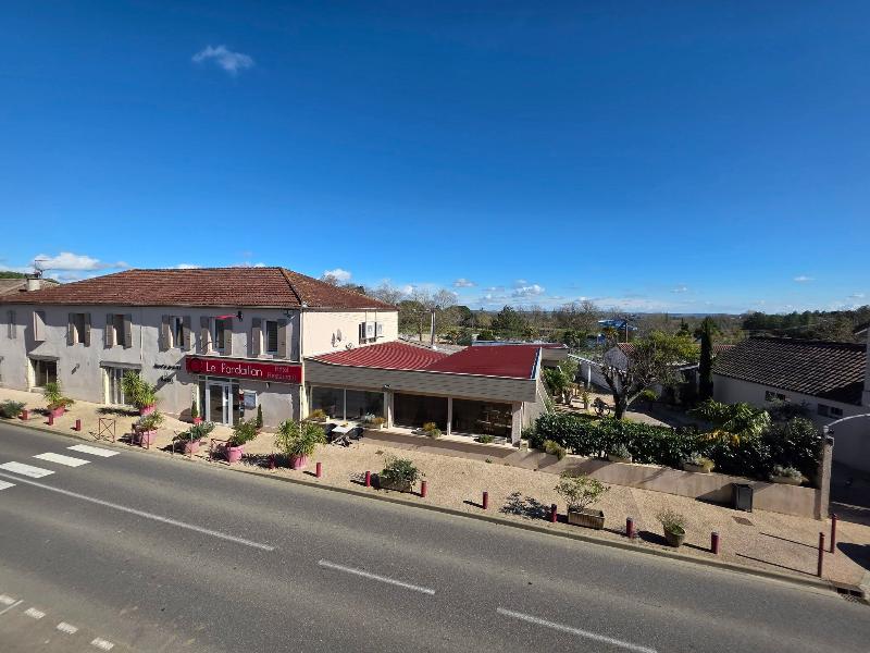 Logis Hotel Le Pardaillan image