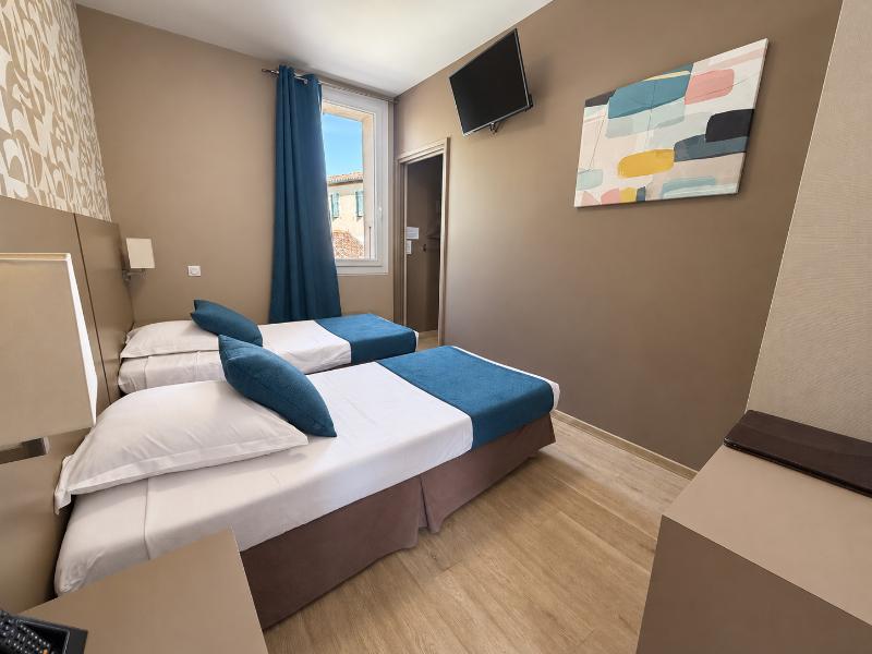 Logis Hotel Le Pardaillan image