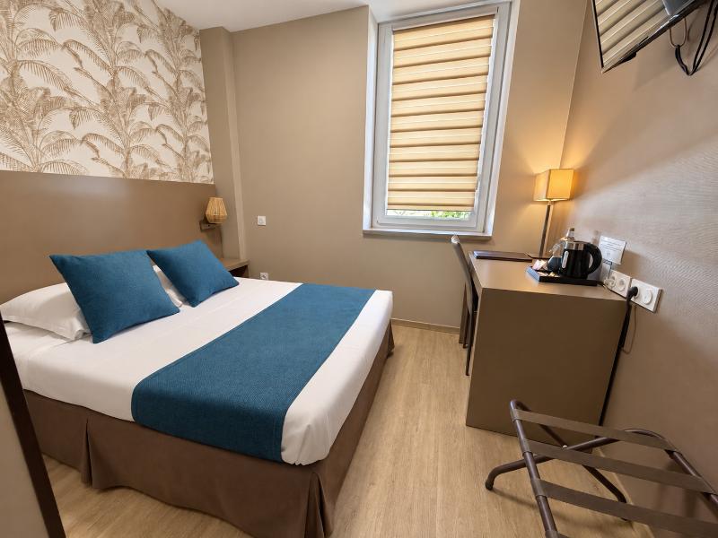 Logis Hotel Le Pardaillan image