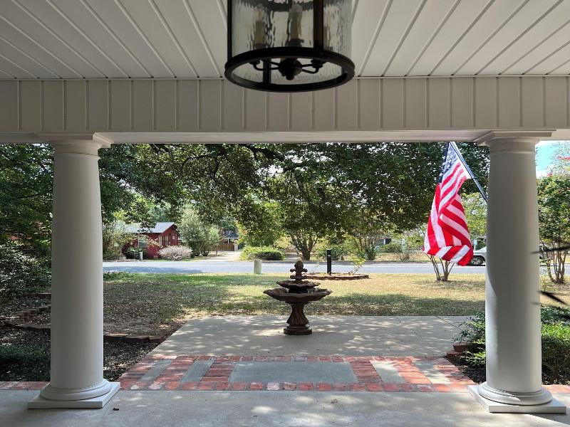 Opus House Bed And Breakfast image