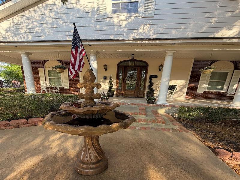 Opus House Bed And Breakfast image