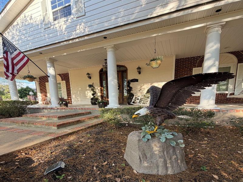 Opus House Bed And Breakfast image