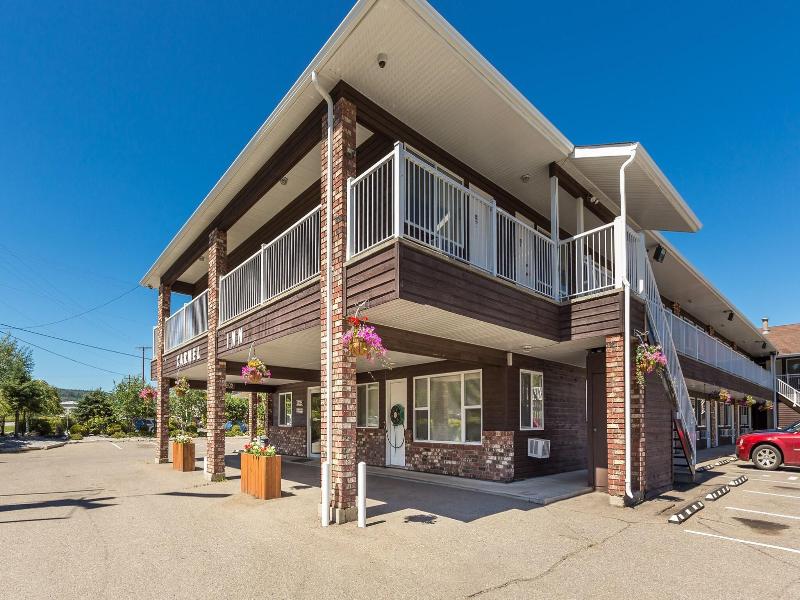 Carmel Inn