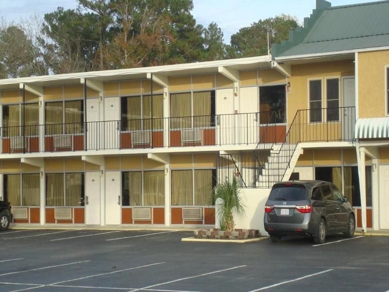 Best Rest Inn