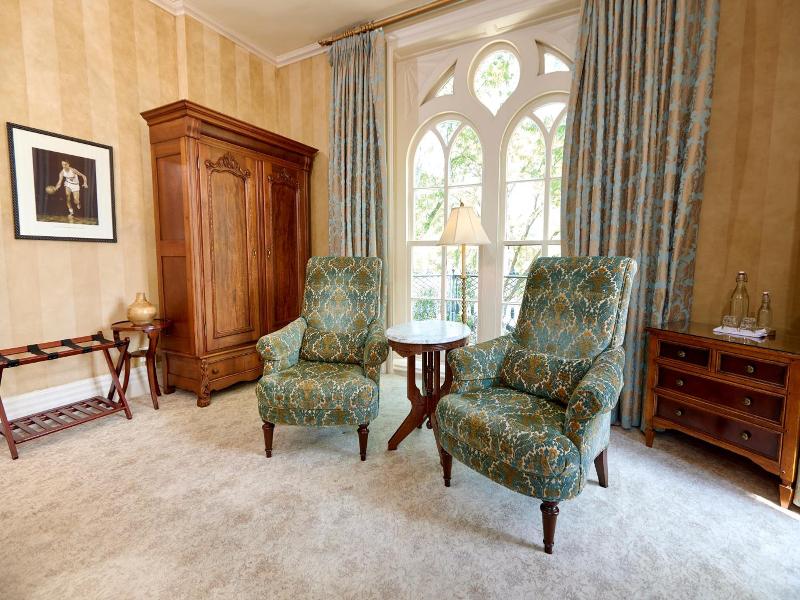 Mansion Hill Inn image