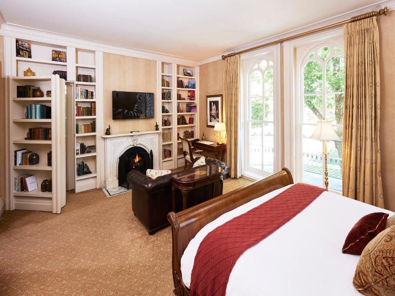 Mansion Hill Inn image