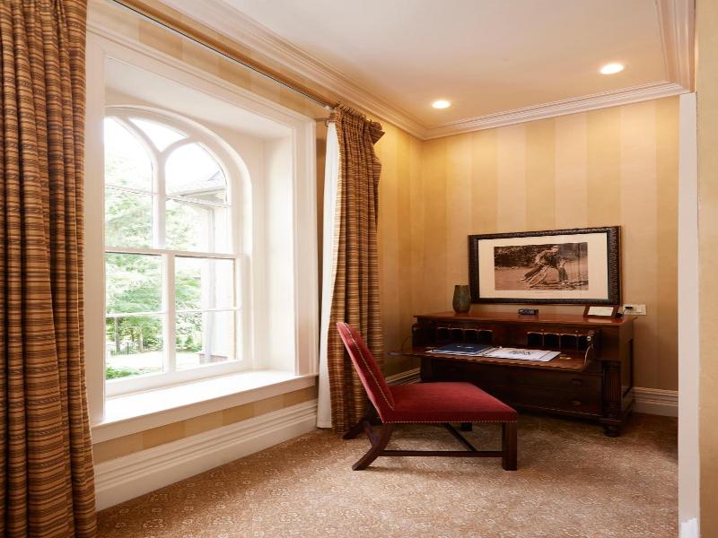 Mansion Hill Inn image
