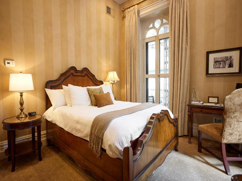 Mansion Hill Inn image