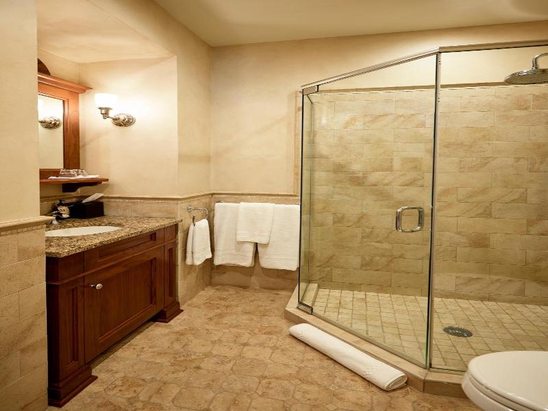 Mansion Hill Inn image