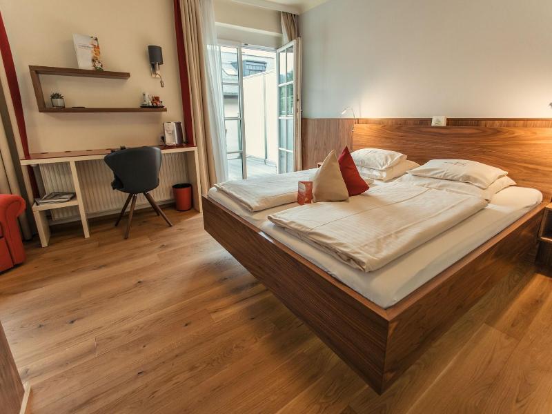 Hotel Rosenvilla image