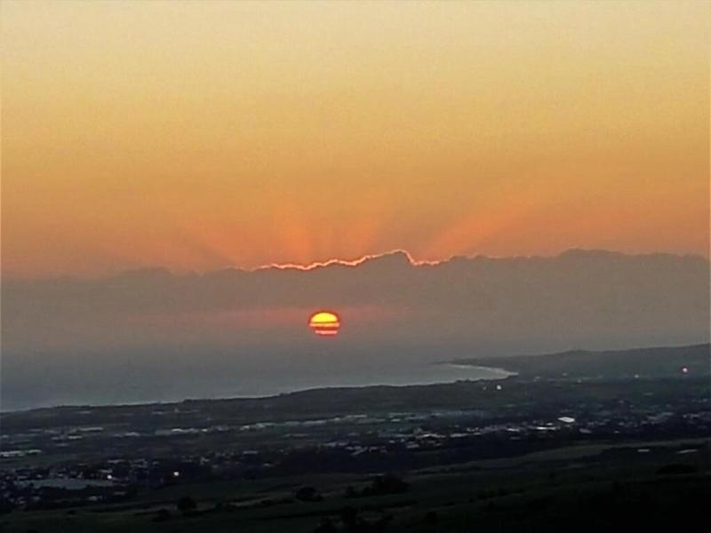 Le Soleil Couchant image