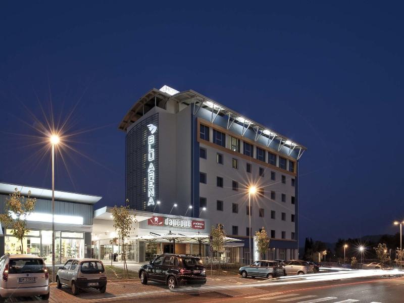 Blu Arena Hotel image