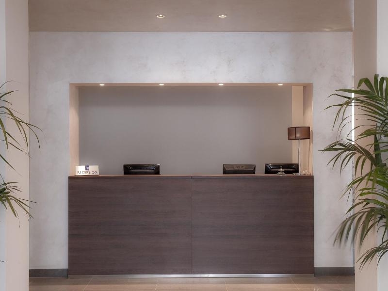 Blu Arena Hotel image