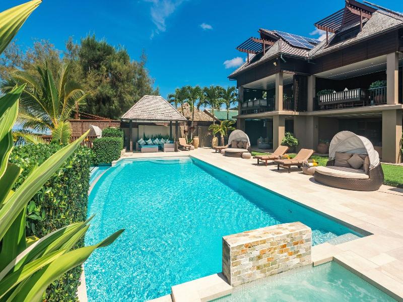 Te Vakaroa Villas image