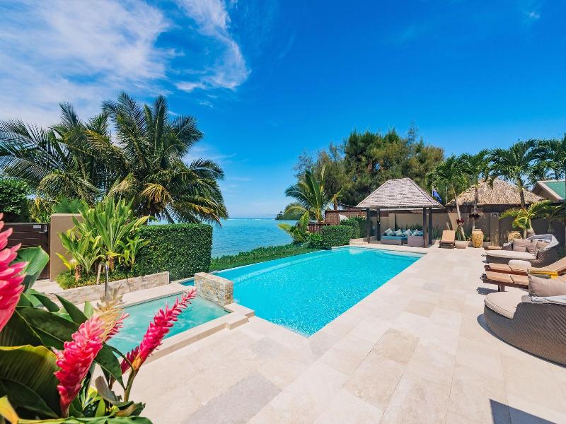 Te Vakaroa Villas image