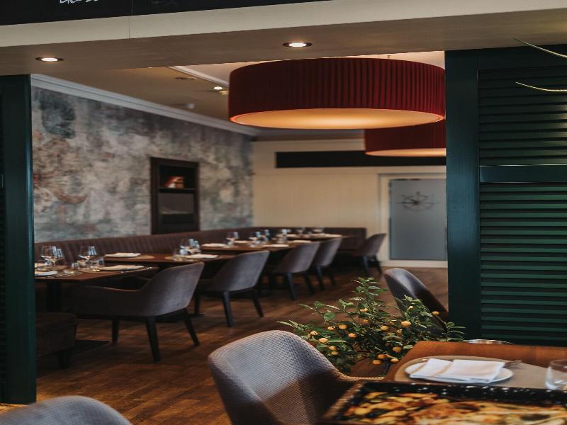 Boutique Hotel Adria image