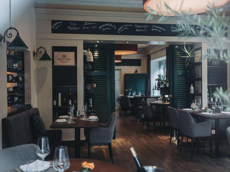 Boutique Hotel Adria image