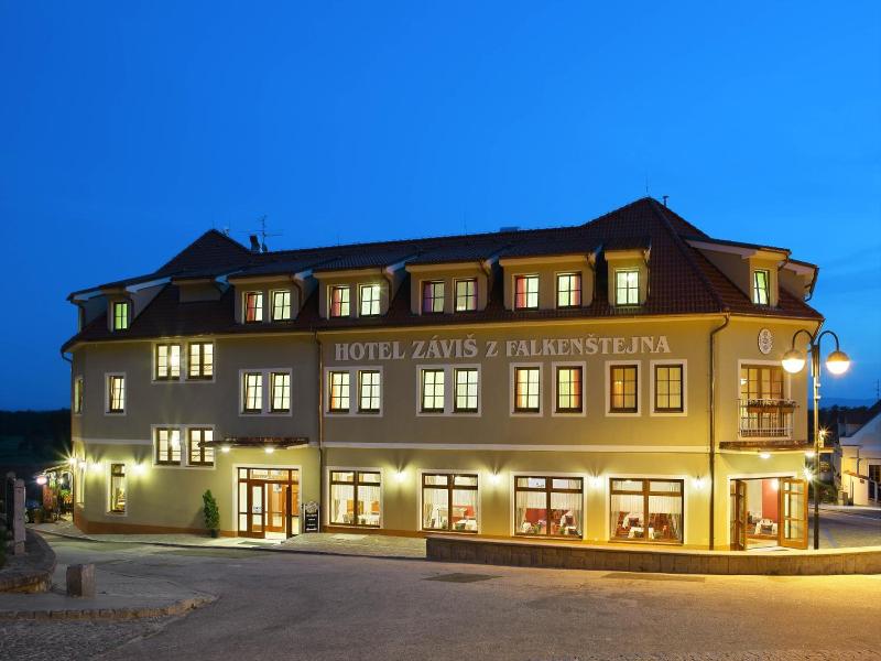 Hotel Zavis Z Falkenstejna image