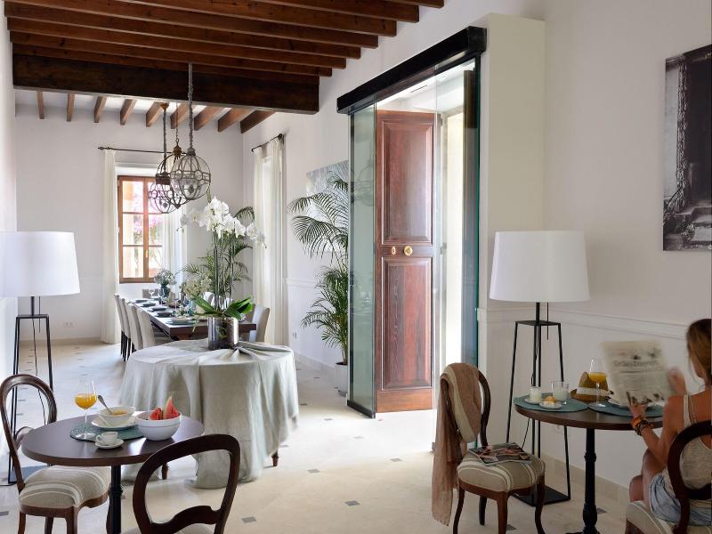 Cal Reiet Holistic Retreat image