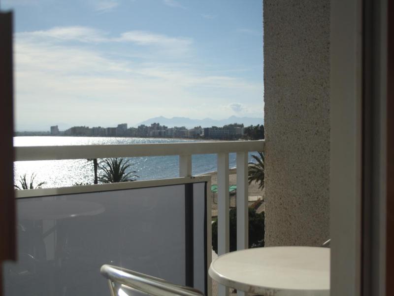Hotel Vela image