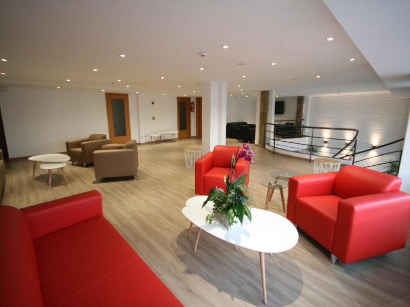 Hotel Vela image