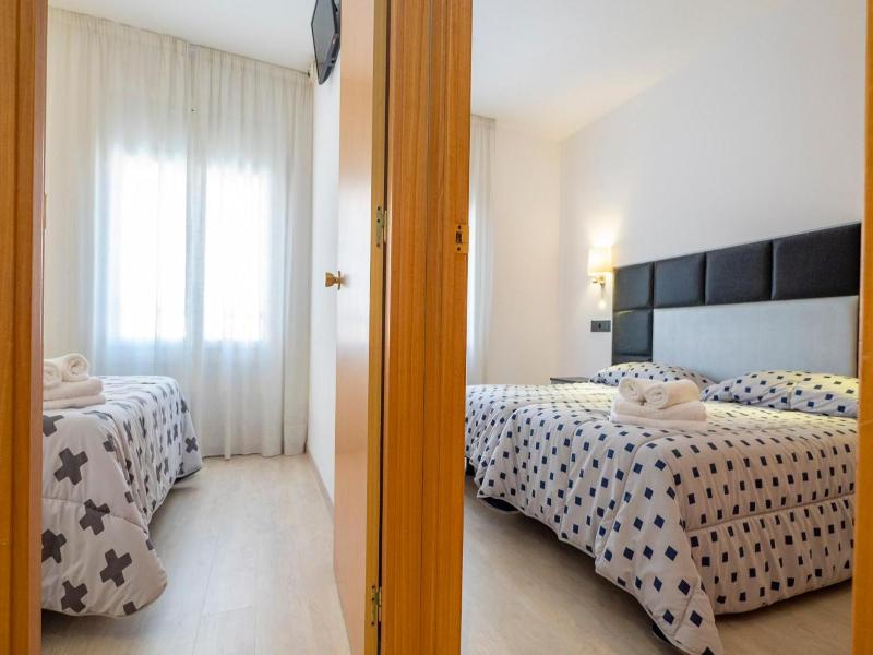 Hotel Vela image