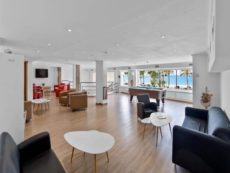 Hotel Vela image