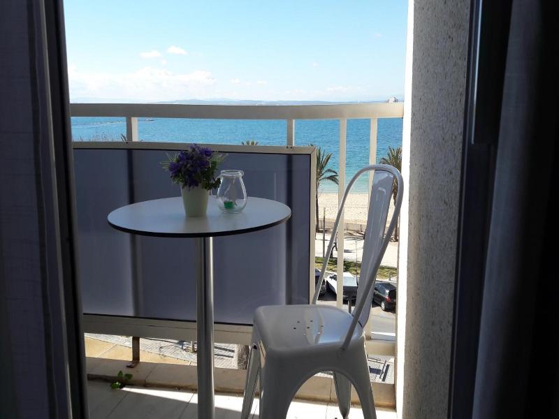 Hotel Vela image