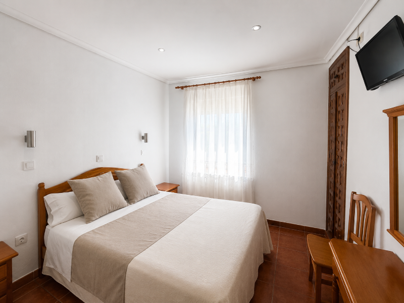 Hostal Bellas image