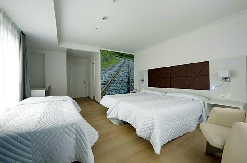 Hotel Loiola image