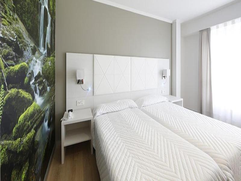 Hotel Loiola image