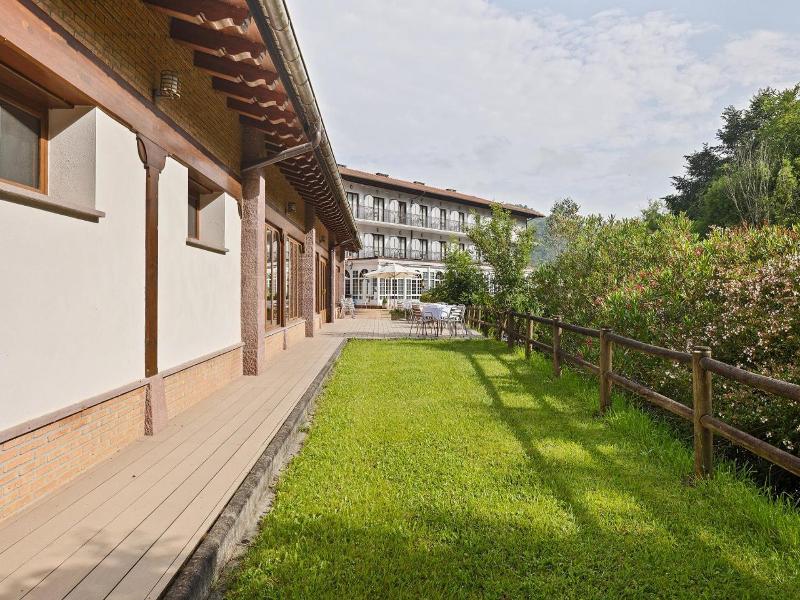 Hotel Venta Etxalar image