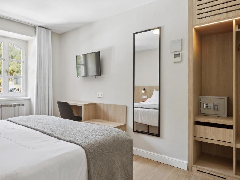 Hotel Venta Etxalar image