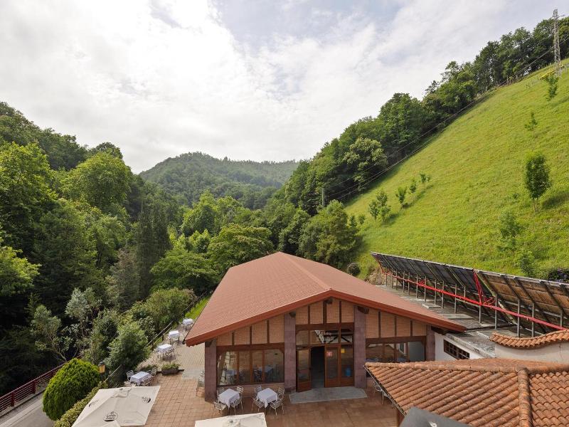 Hotel Venta Etxalar image