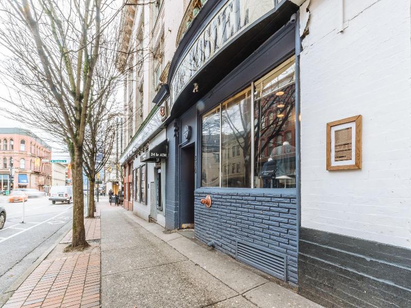 Cambie Hostel Gastown image