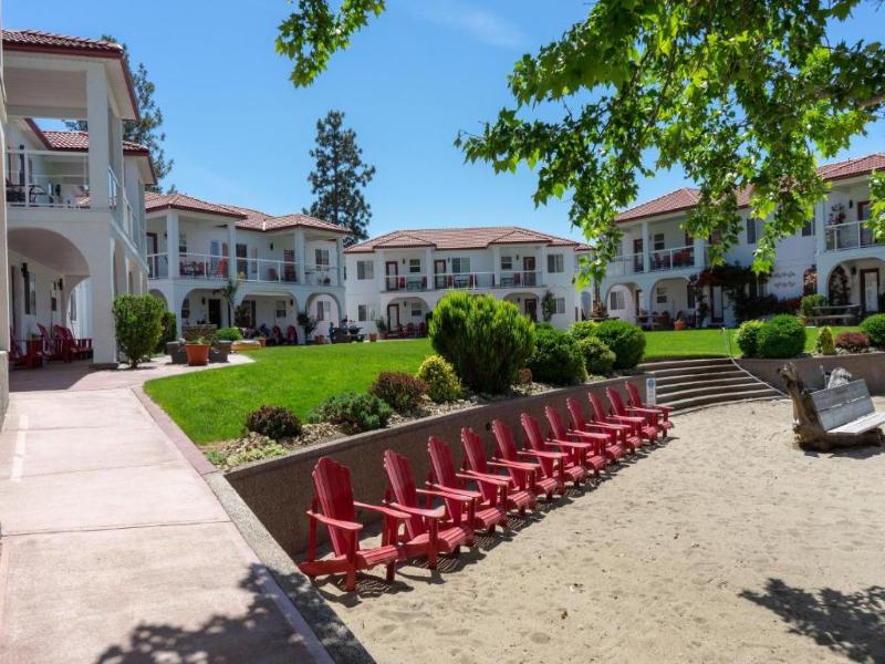 Sandy Beach Motel image