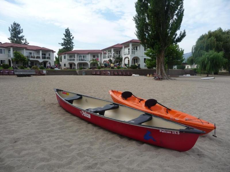Sandy Beach Motel image