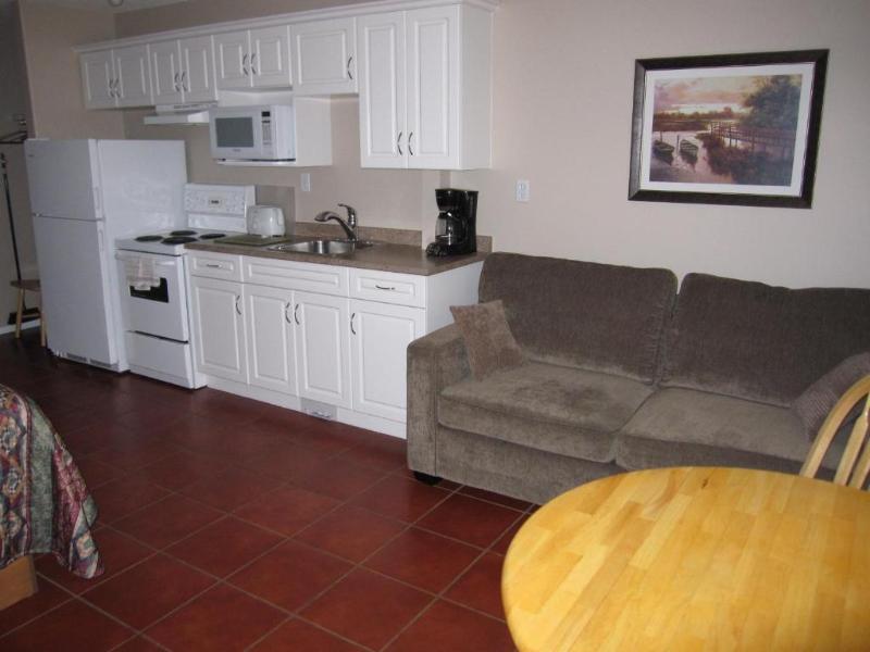 Sandy Beach Motel image