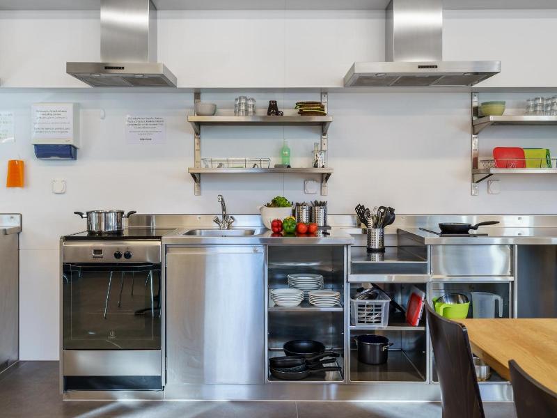 Backpackers Villa Sonnenhof Hostel image