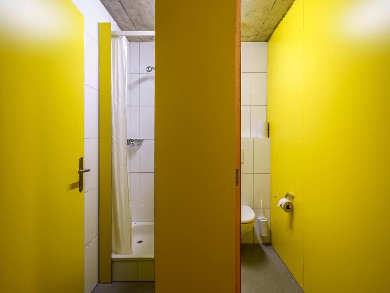 Backpackers Villa Sonnenhof Hostel image