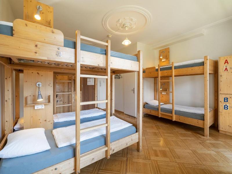 Backpackers Villa Sonnenhof Hostel image