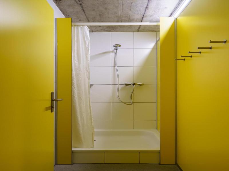 Backpackers Villa Sonnenhof Hostel image