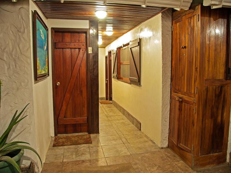 The Wooden House Lodge image