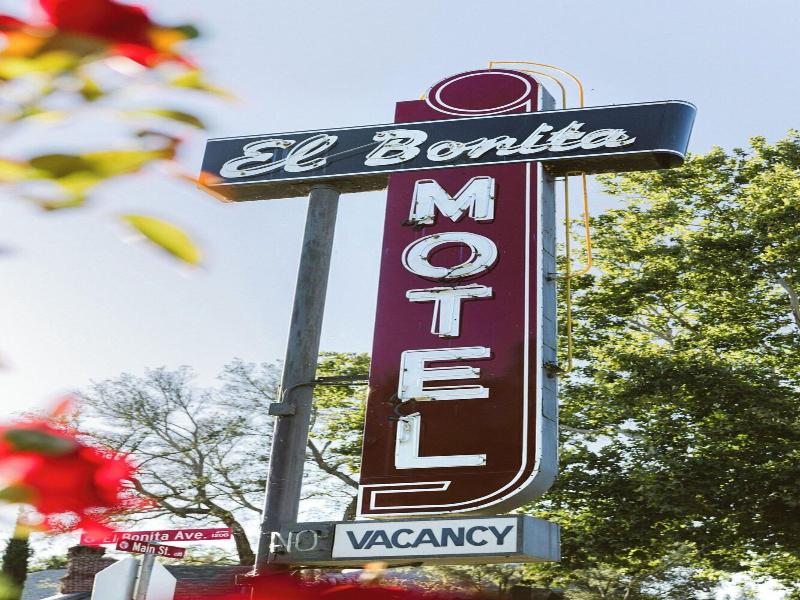 El Bonita Motel image