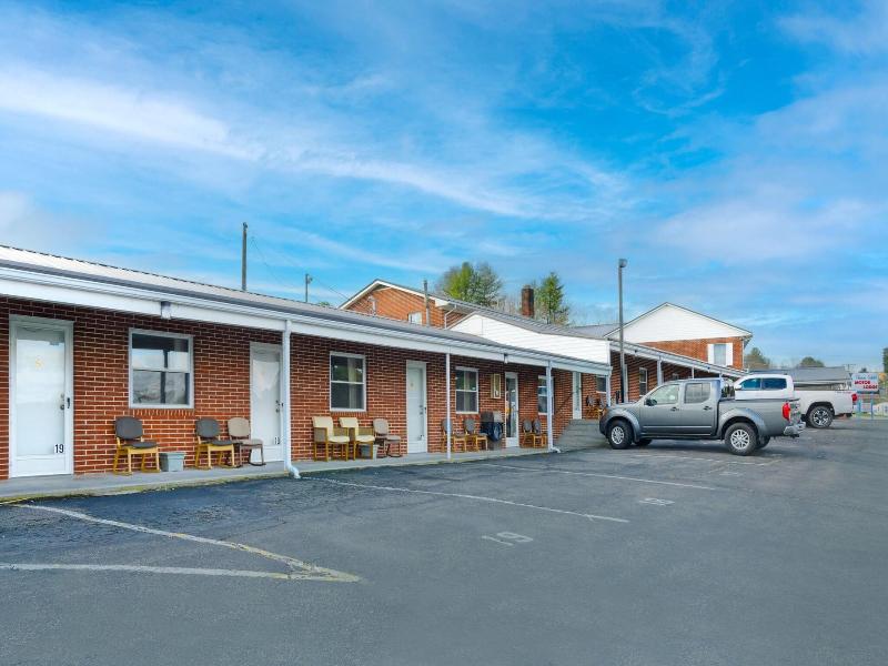 Knob Hill Motor Lodge