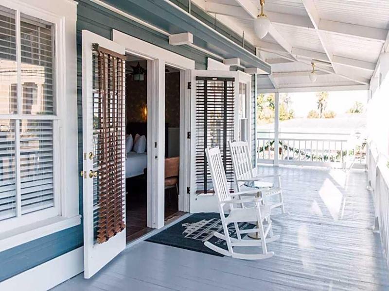 Gibson Inn image
