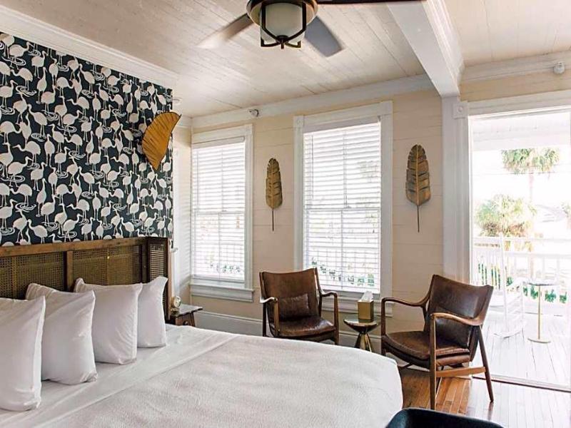 Gibson Inn image