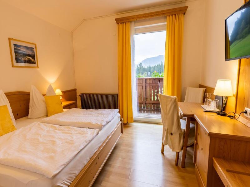 Alpenhotel Ensmann image