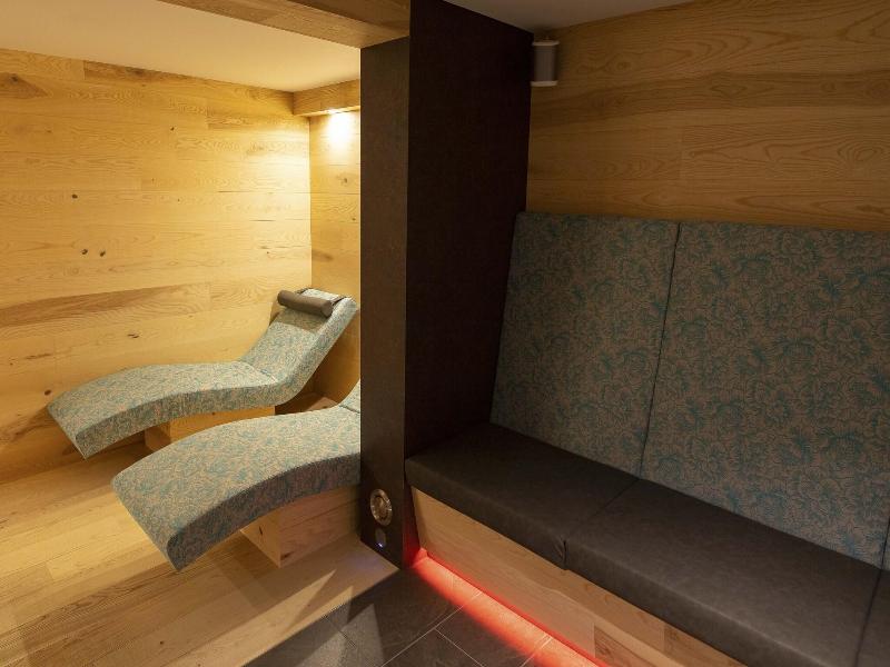 Hotel Lucia image